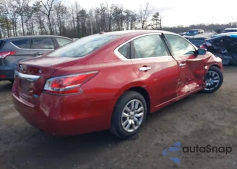 2014 Nissan Altima 2.5 S z USA, uszkodzony, nr VIN 1N4AL3AP8EC155786